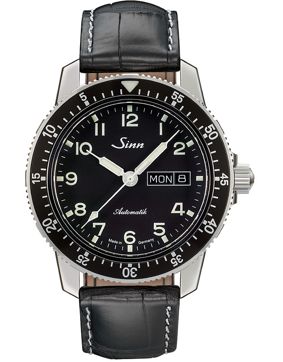 Sinn 104 St Sa A with black leather strap