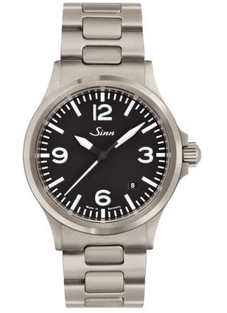 Sinn 556 A teräsrannekkeella