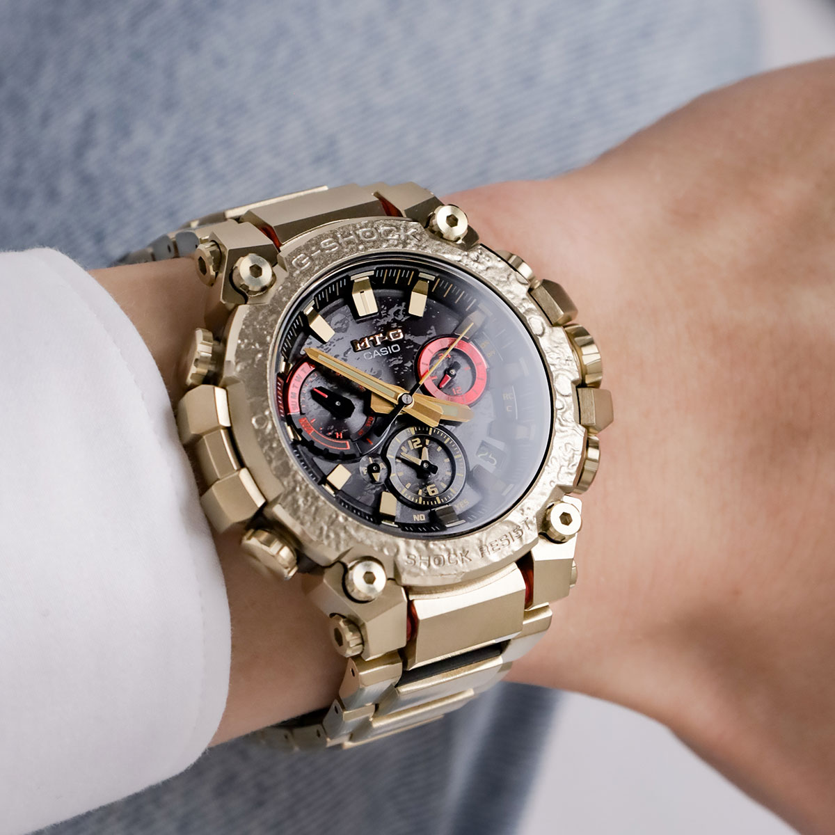G shock chinese new year top