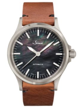 Sinn 556 l Mother of pearl S 556.0105