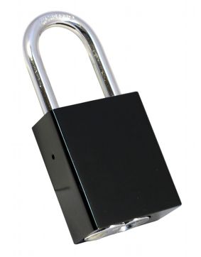 Love Locks -lemmenlukot kaiverruksella, eri värejä