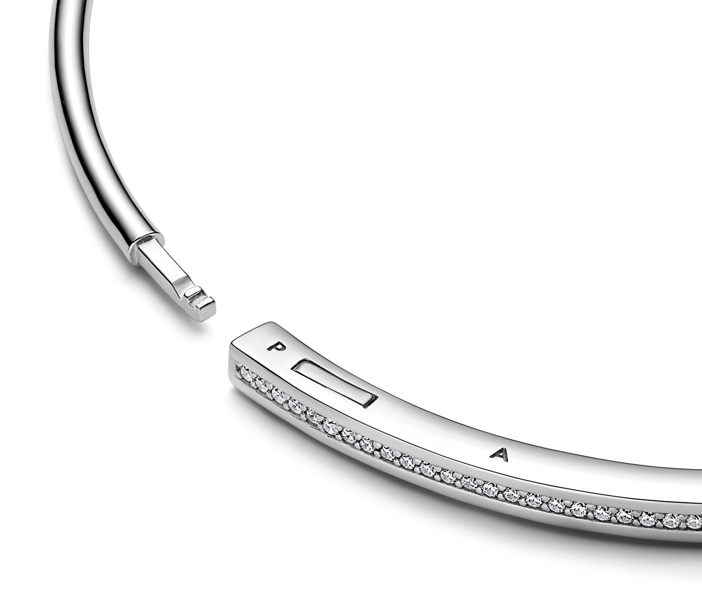 Pandora Signature I-D Pave rannekoru 592313C01 - Keskisen Kello Oy