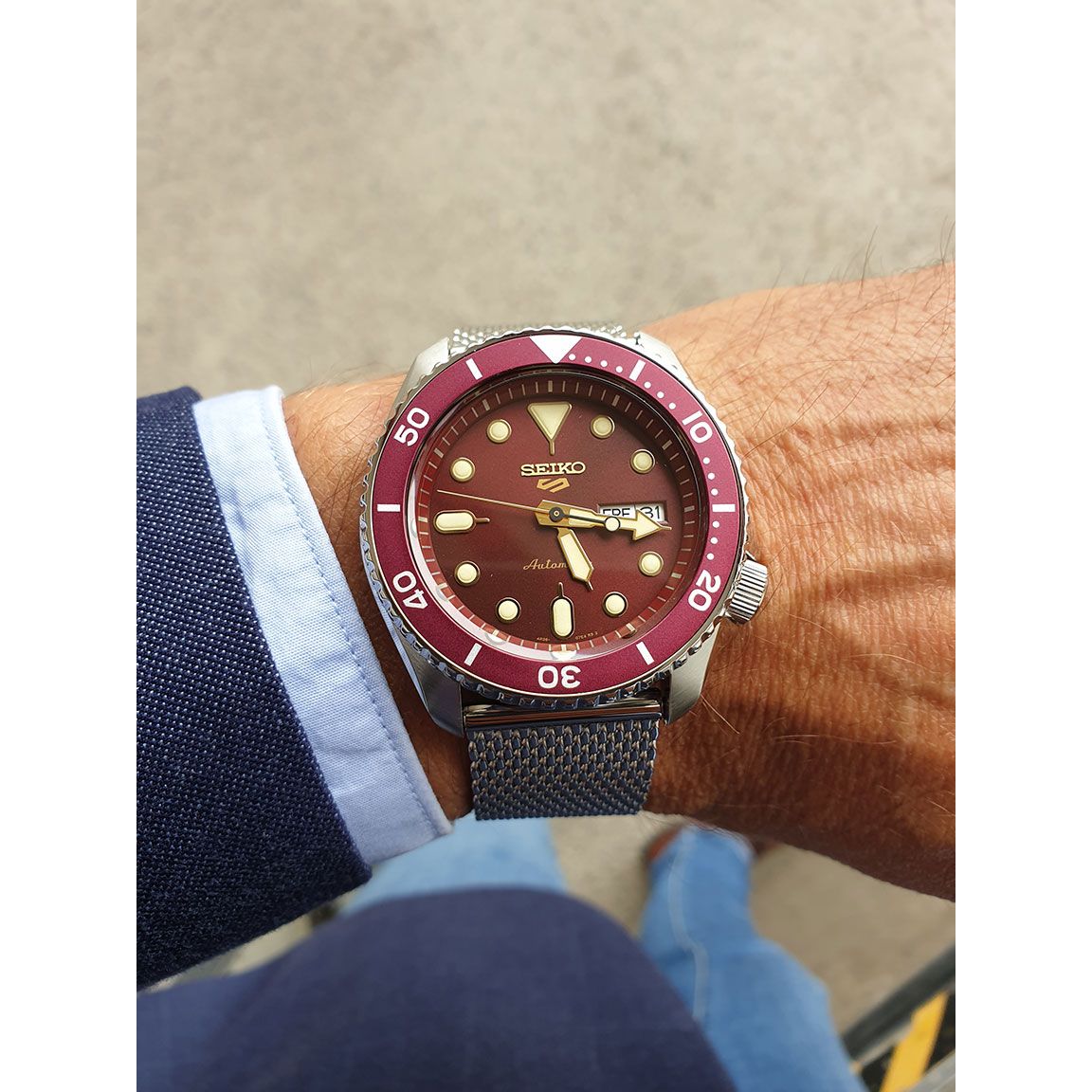 Seiko 5 Sports Superman Suits Style SRPD69K1 Automatic 100M Red Wine Dial  Silver Stainless Steel Mesh