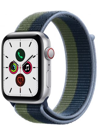 Apple Watch SE GPS + Cellular hopeanvärinen alumiinikuori 44 mm syvänteen­sininen/sammaleen­vihreä Sport Loop ranneke MKT03KS/A