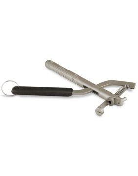 Jousinasta pihdit rannekkeen lyhennykseen