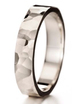 Lumoava Ukko sormus 824000000