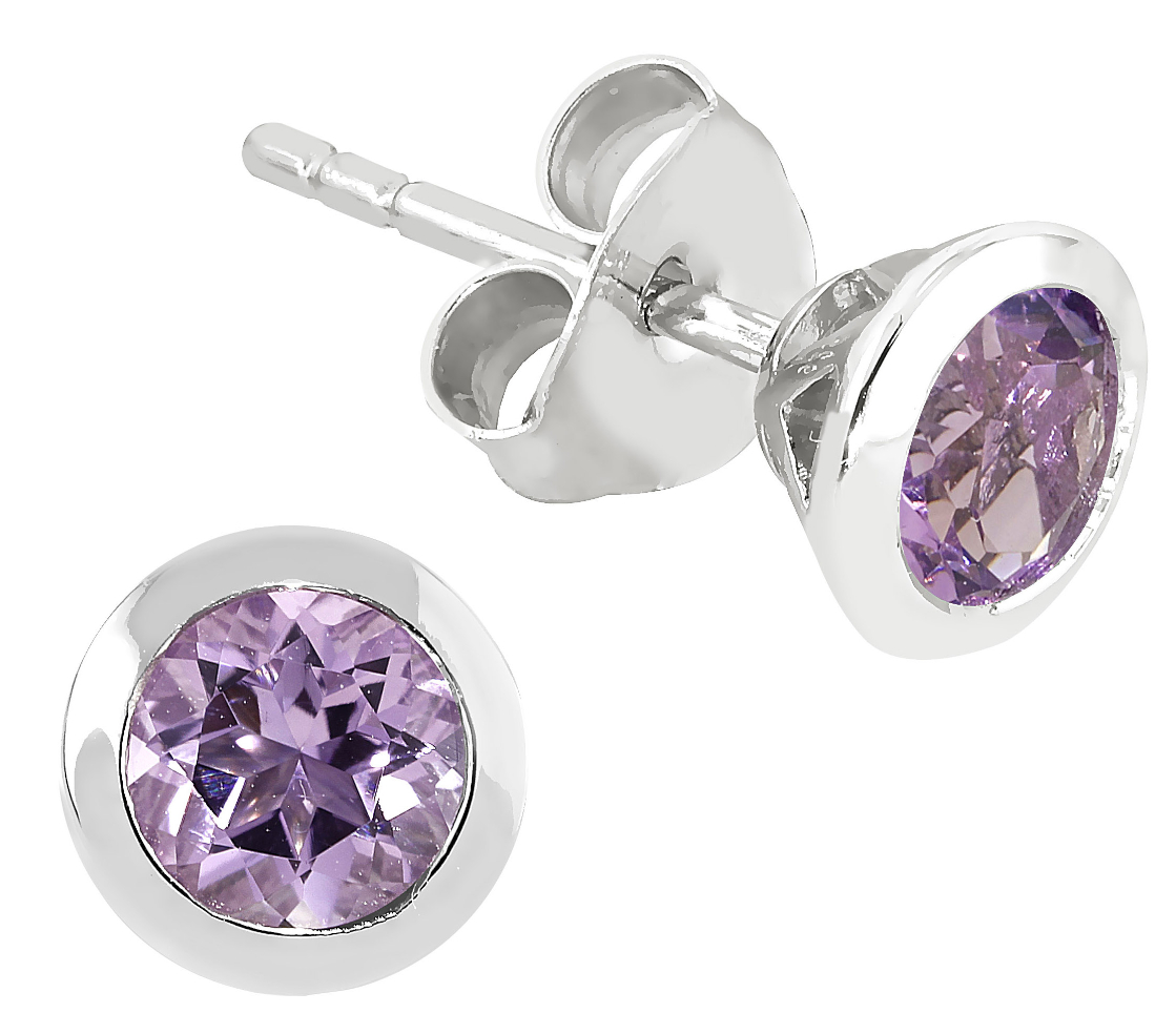 Lykka Casuals hopeiset tappikorvakorut ametisti 7 mm