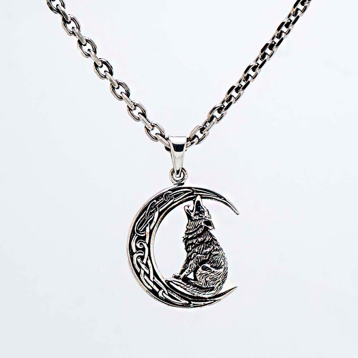 Northern Viking Jewelry Moon Wolf riipus NVJ-H-RS051