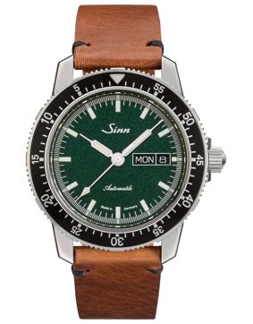 Sinn 104 St Sa I MG with vintage leather strap