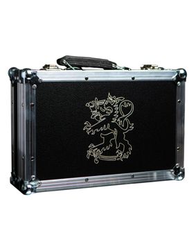 Ukko Leijona salkku 8