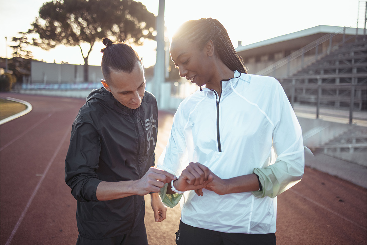 Runners admiring a watch