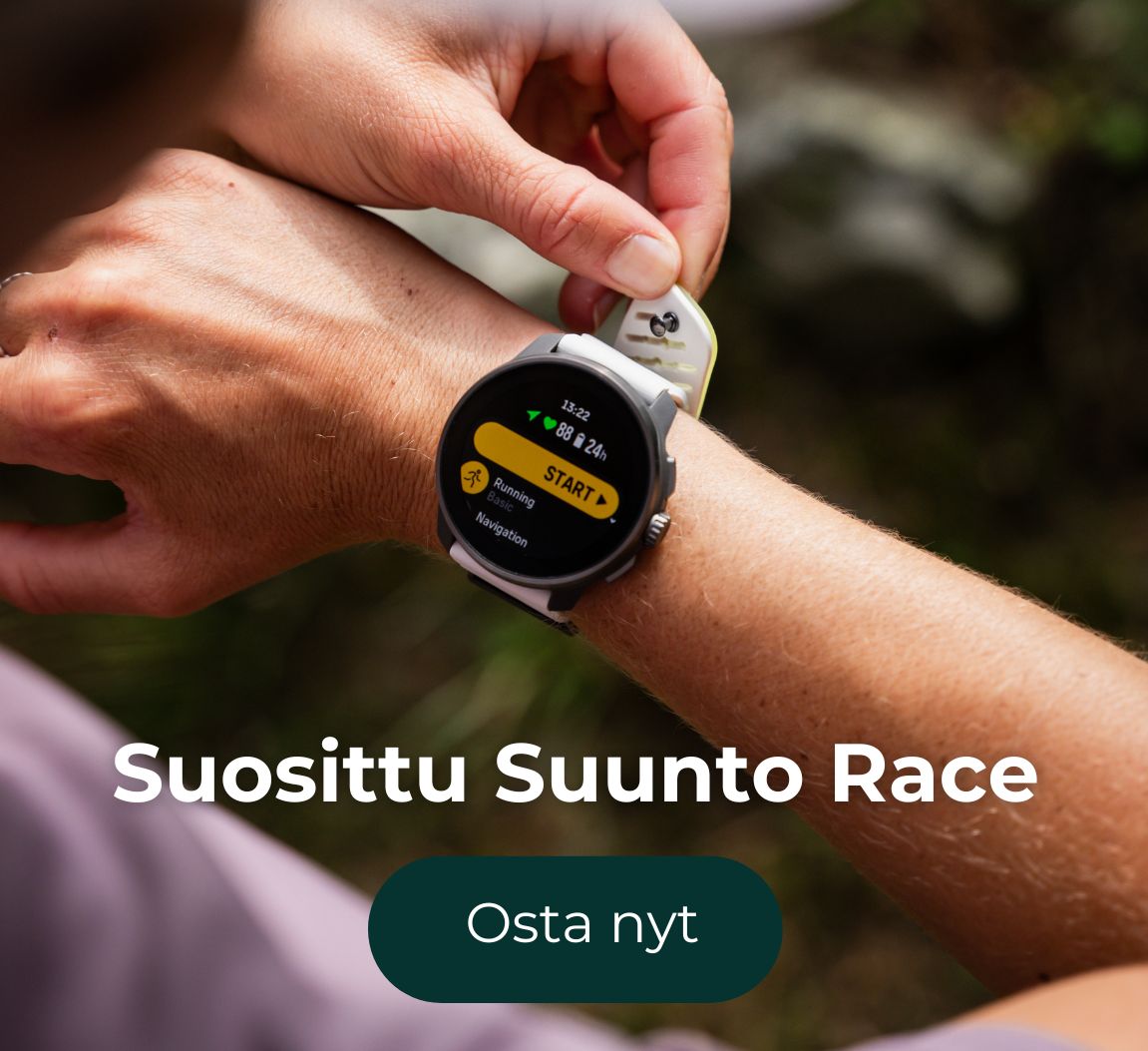 Suunto Race -urheilukello ranteessa